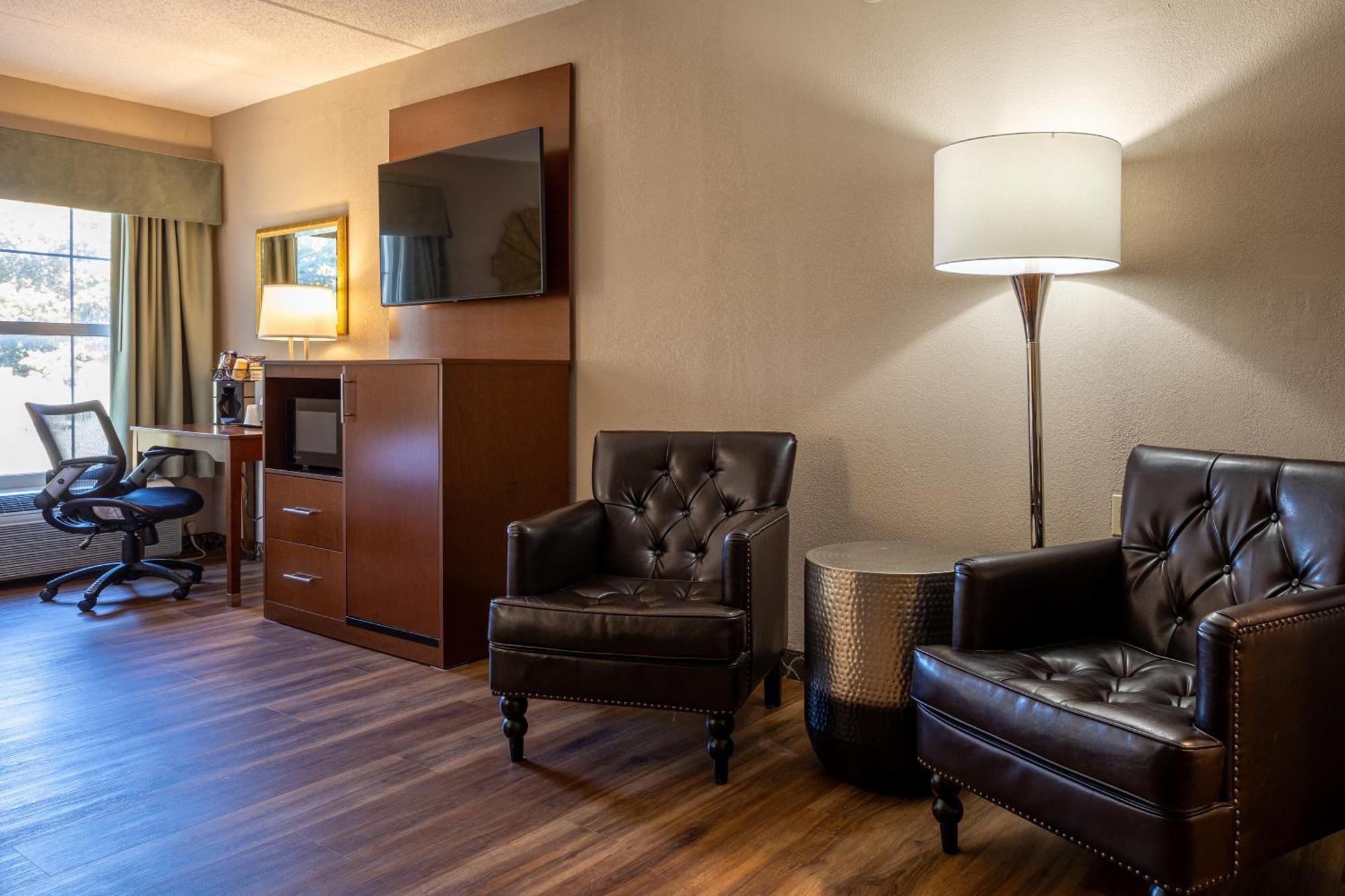 D. Hotel Suites & Spa Holyoke Εξωτερικό φωτογραφία